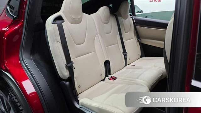 Tesla Model X 2023 Красный из Кореи, фото 2