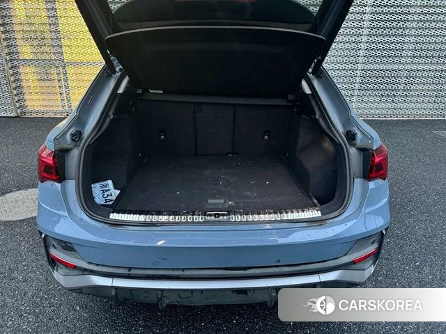 Audi Q3 Sportback 2023 Синий из Китая, фото 2