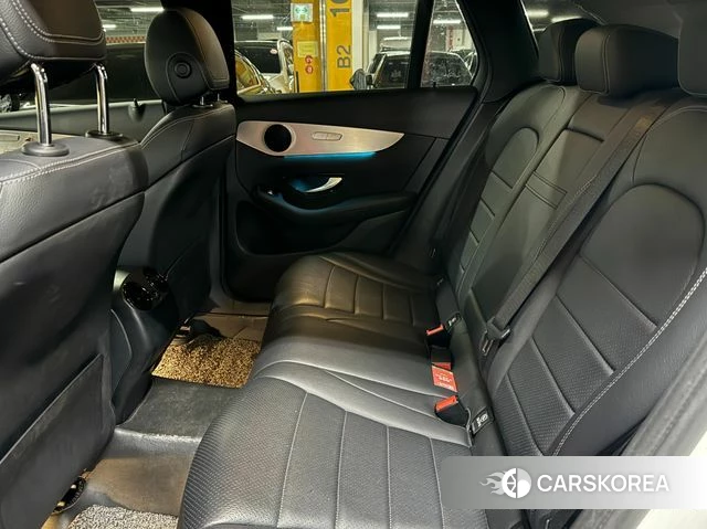 Mercedes-Benz GLC-Class X253 2018 Белый из Кореи, фото 2