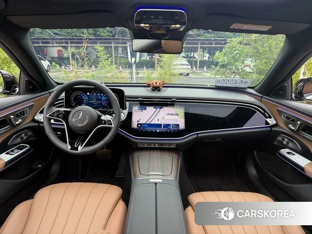 Mercedes-Benz E-class 2025 Черный из Китая, фото 2