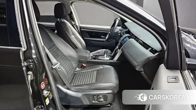 Land Rover Discovery Sports 2nd Generation 2022 Черный из Кореи, фото 2