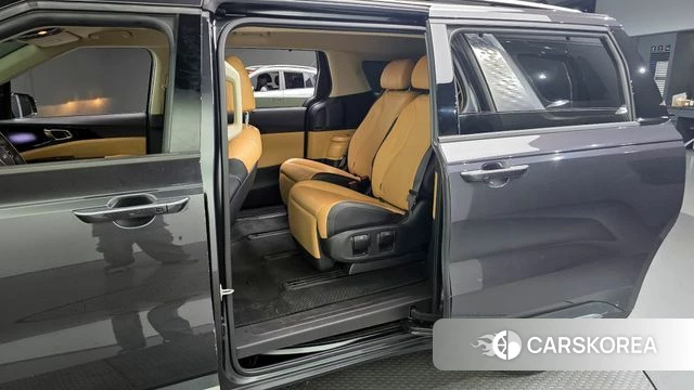 Kia Carnival 4th generation 2022 Серый из Кореи, фото 2