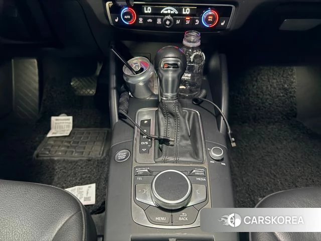 Audi New A3 2018 Черный из Кореи, фото 2