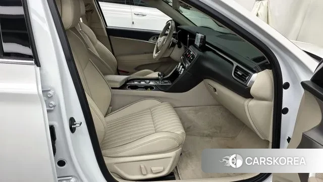 Genesis The New G70 2021 Белый из Кореи, фото 2