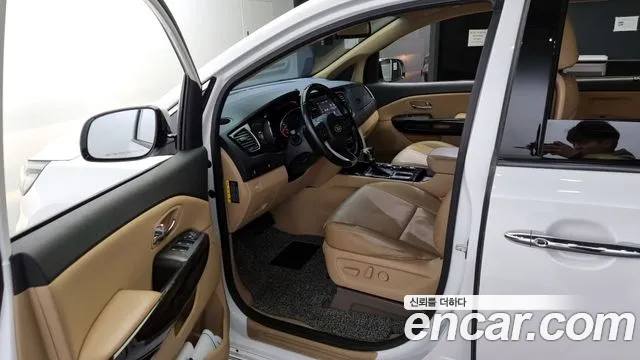 Kia The New Carnival id 2405935 из Кореи 2