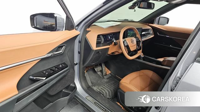 Ssangyong Torres 2022 Серебристо-серый из Кореи, фото 2