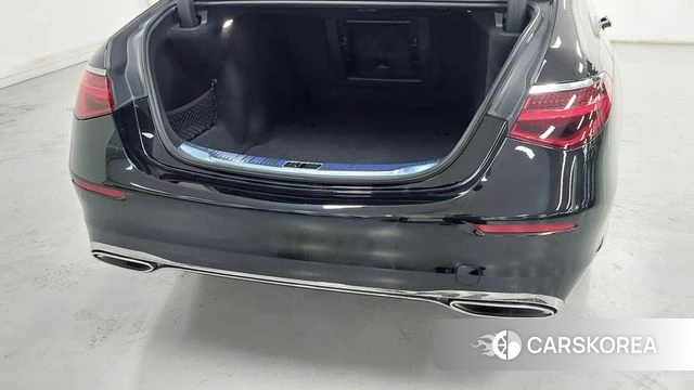 Mercedes-Benz S-Class W223 2026 Черный из Кореи, фото 2