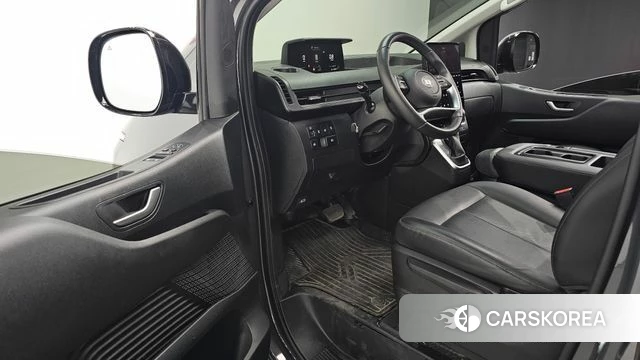 Hyundai Staria 2025 Серый из Кореи, фото 2