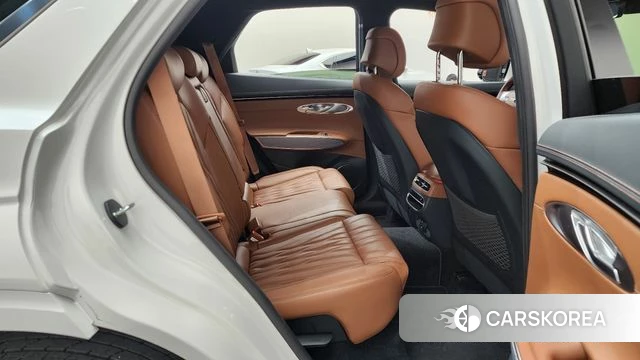 Genesis GV70 2022 Белый из Кореи, фото 2