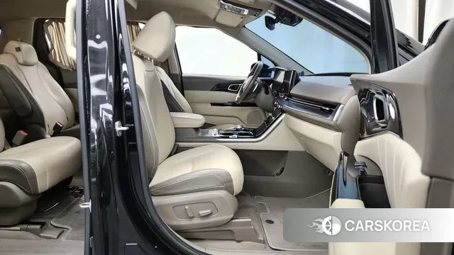 Kia Carnival 4th generation 2021 Черный из Кореи, фото 2