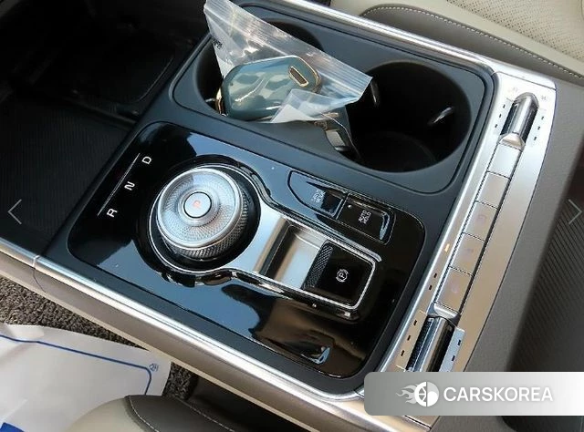 Kia The New Carnival 4th Generation 2024 Белый из Кореи, фото 2