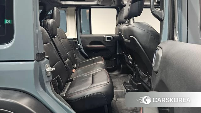 Jeep Wrangler (JL) 2024 Цвет галактики из Кореи, фото 2