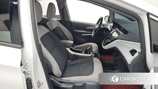 Chevrolet (GM Daewoo) Bolt EV 2018 Белый из Кореи, фото 2