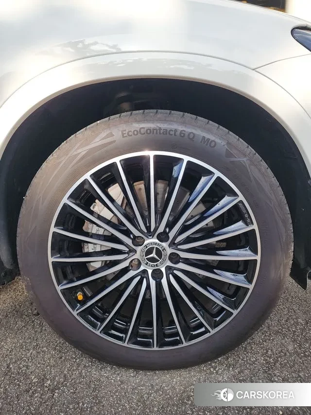 Mercedes-Benz GLC-Class X254 2024 Белый из Кореи, фото 2