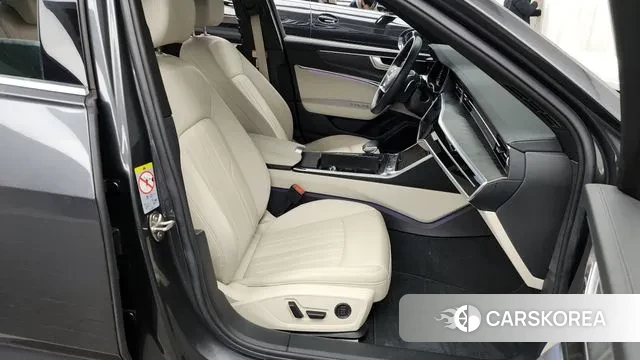 Audi A6 (C8) 2023 Серый из Кореи, фото 2