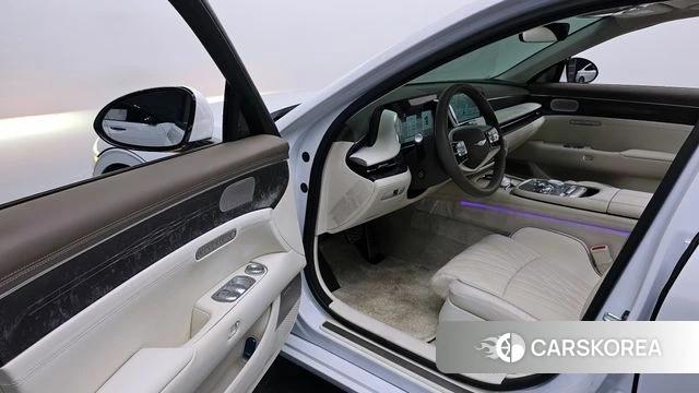 Genesis G90 (RS4) 2022 Белый из Кореи, фото 2