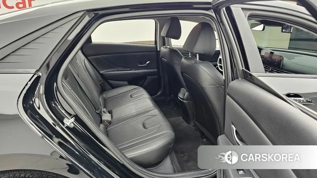 Hyundai Avante (CN7) 2022 Черный из Кореи, фото 2