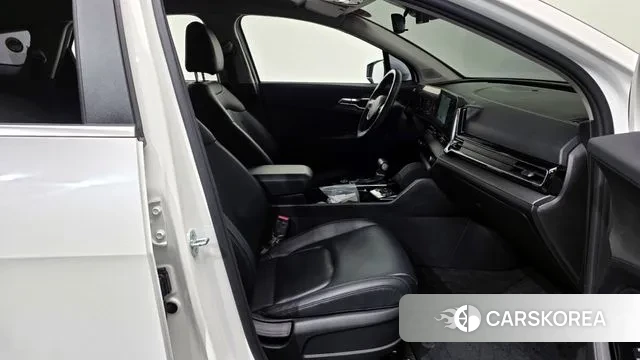 Kia Sportage 5th Generation 2021 Белый из Кореи, фото 2