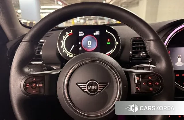 Mini Cooper Clubman 2023 Красный из Кореи, фото 2