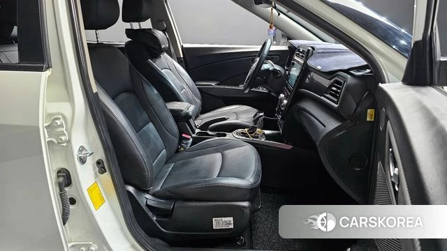 Ssangyong Tivoli Air 2022 Белый из Кореи, фото 2