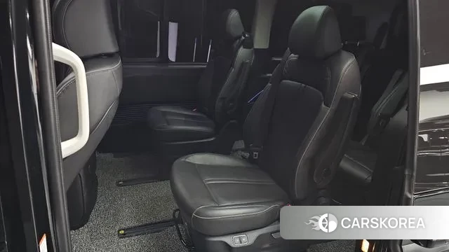 Hyundai Staria 2021 Черный из Кореи, фото 2