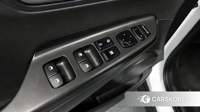 Hyundai Kona 2018 Белый из Кореи, фото 2