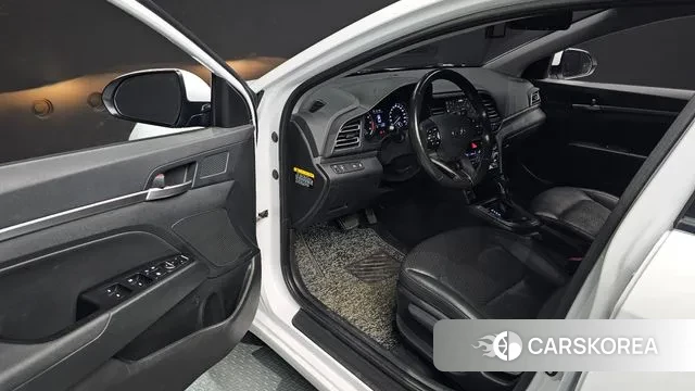 Hyundai The New Avante AD 2019 Белый из Кореи, фото 2