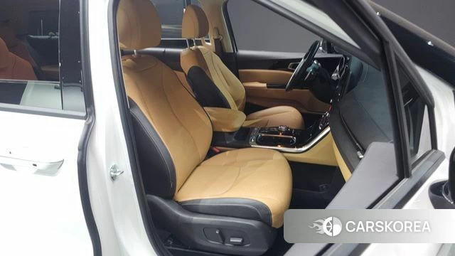 Kia Carnival 4th generation 2022 Белый из Кореи, фото 2