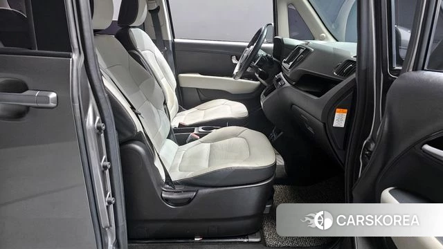 Kia The New Kia Ray EV 2023 Серый из Кореи, фото 2