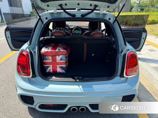 Mini Cooper S 2019 Небесно-голубой из Кореи, фото 2