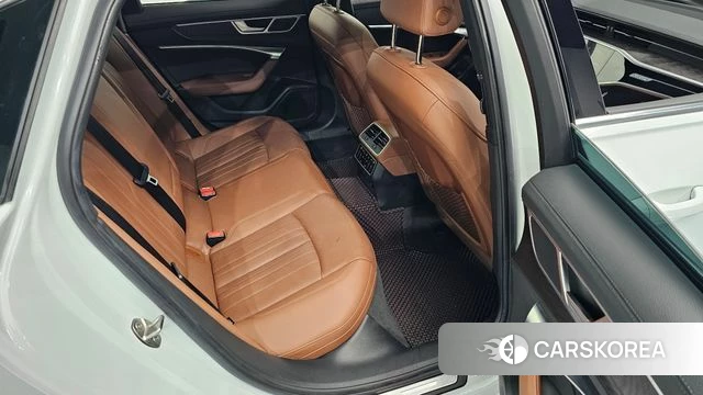 Audi A6 (C8) 2022 Белый из Кореи, фото 2