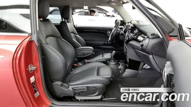 Mini Cooper 2020 Красный из Кореи, фото 2