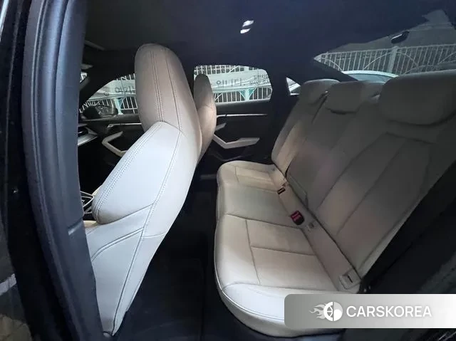 Audi A3 (8Y) 2023 Черный из Кореи, фото 2