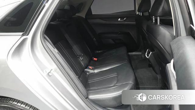 Kia K5 Hybrid 3rd Generation 2023 Серебристо-серый из Кореи, фото 2