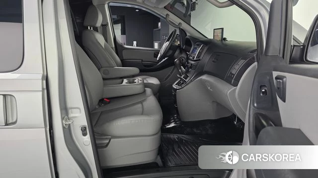Hyundai The New Grand Starex 2019 Серебряный из Кореи, фото 2
