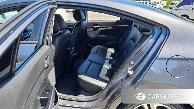 Hyundai Avante AD 2018 Серый из Кореи, фото 2