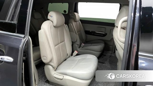 Kia The New Carnival 2018 Серый из Кореи, фото 2