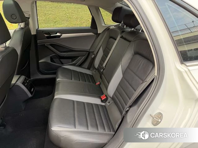 Volkswagen Sagitar 2022 Белый из Китая, фото 2