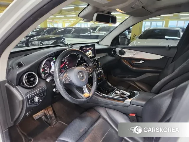 Mercedes-Benz GLC-Class X253 2018 Белый из Кореи, фото 2