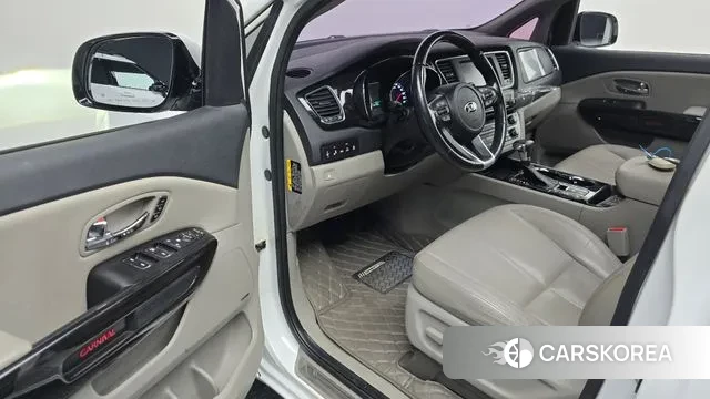 Kia The New Carnival 2018 Белый из Кореи, фото 2