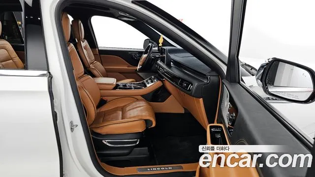 Lincoln Aviator 2nd generation 2020 Белый из Кореи, фото 2