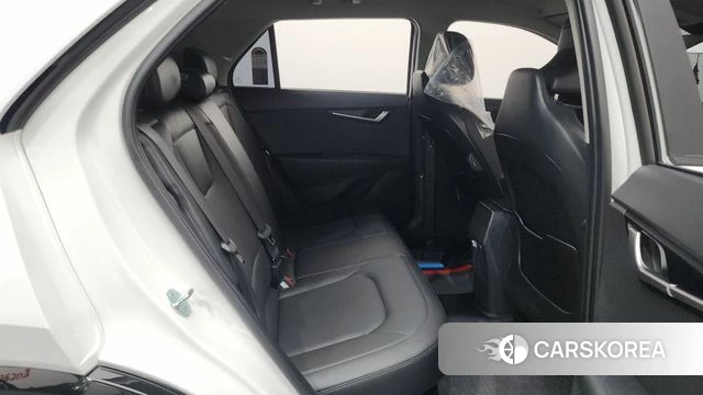 Kia Di Ol Nu Niro 2026 Белый из Кореи, фото 2