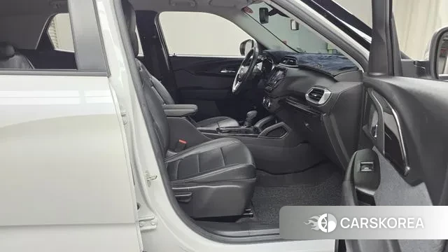 Chevrolet (GM Daewoo) Trailblazer 2022 Белый из Кореи, фото 2