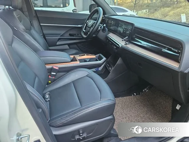 Ssangyong The New Torres 2024 Жемчужный цвет из Кореи, фото 2