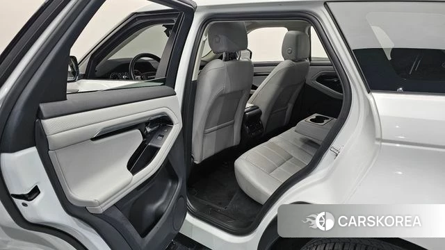 Land Rover Range Rover Evoque 2nd Generation 2022 Белый из Кореи, фото 2