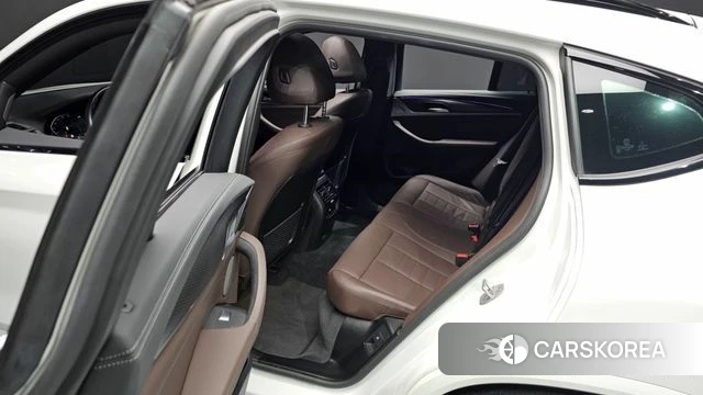 BMW X4 (G02) 2023 Белый из Кореи, фото 2