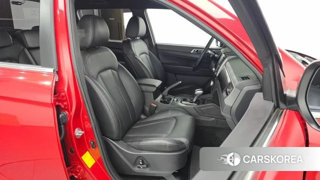 Ssangyong The New Rexton Sport 2022 Красный из Кореи, фото 2