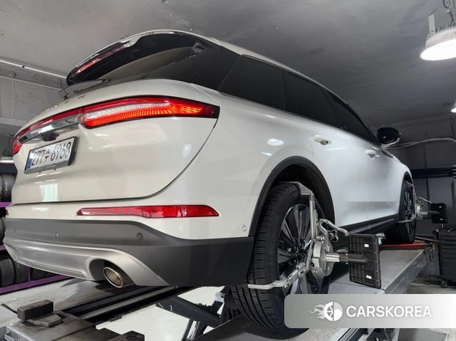 Lincoln Corsair 2022 Белый из Кореи, фото 2