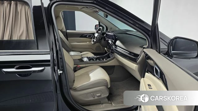 Kia The New Carnival 4th Generation 2025 Черный из Кореи, фото 2