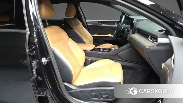 Kia K5 Hybrid 3rd Generation 2023 Черный из Кореи, фото 2